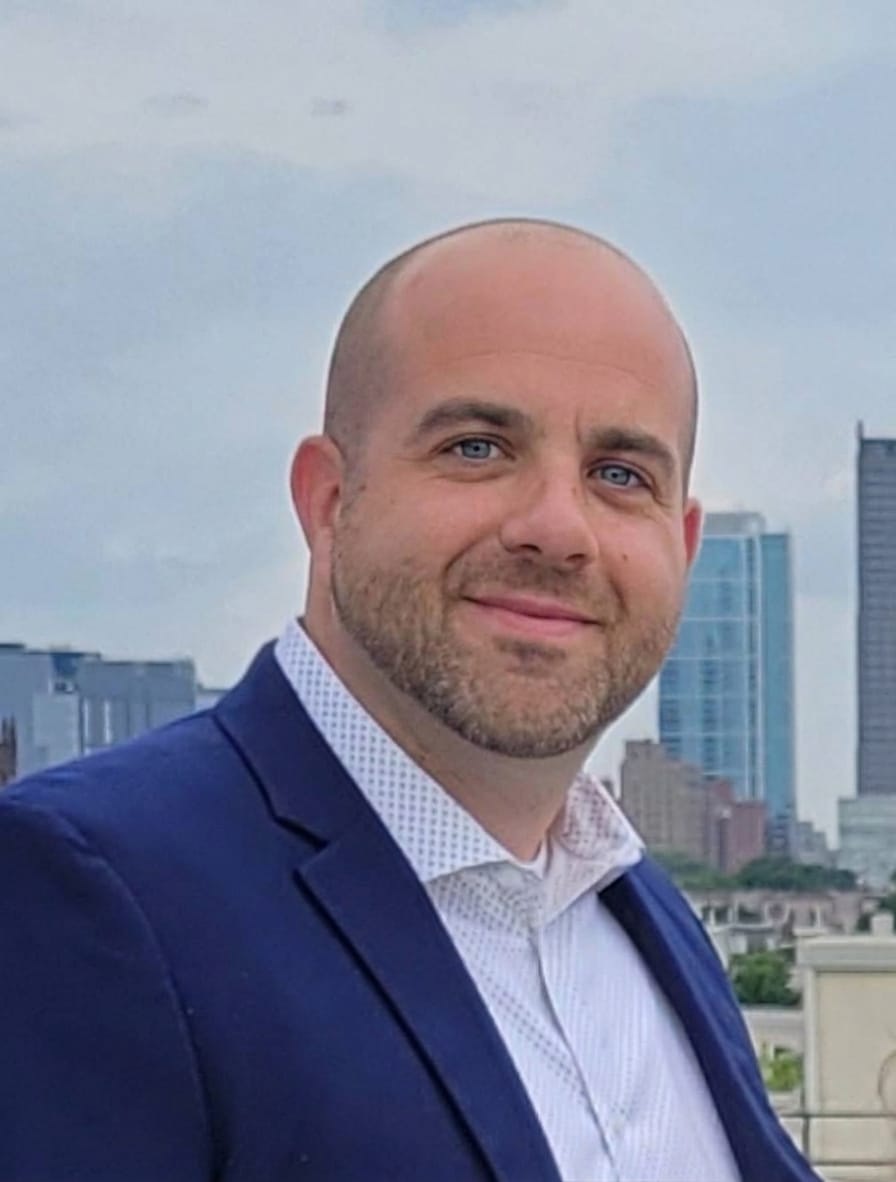 Delmar Borba, Principal of International Education